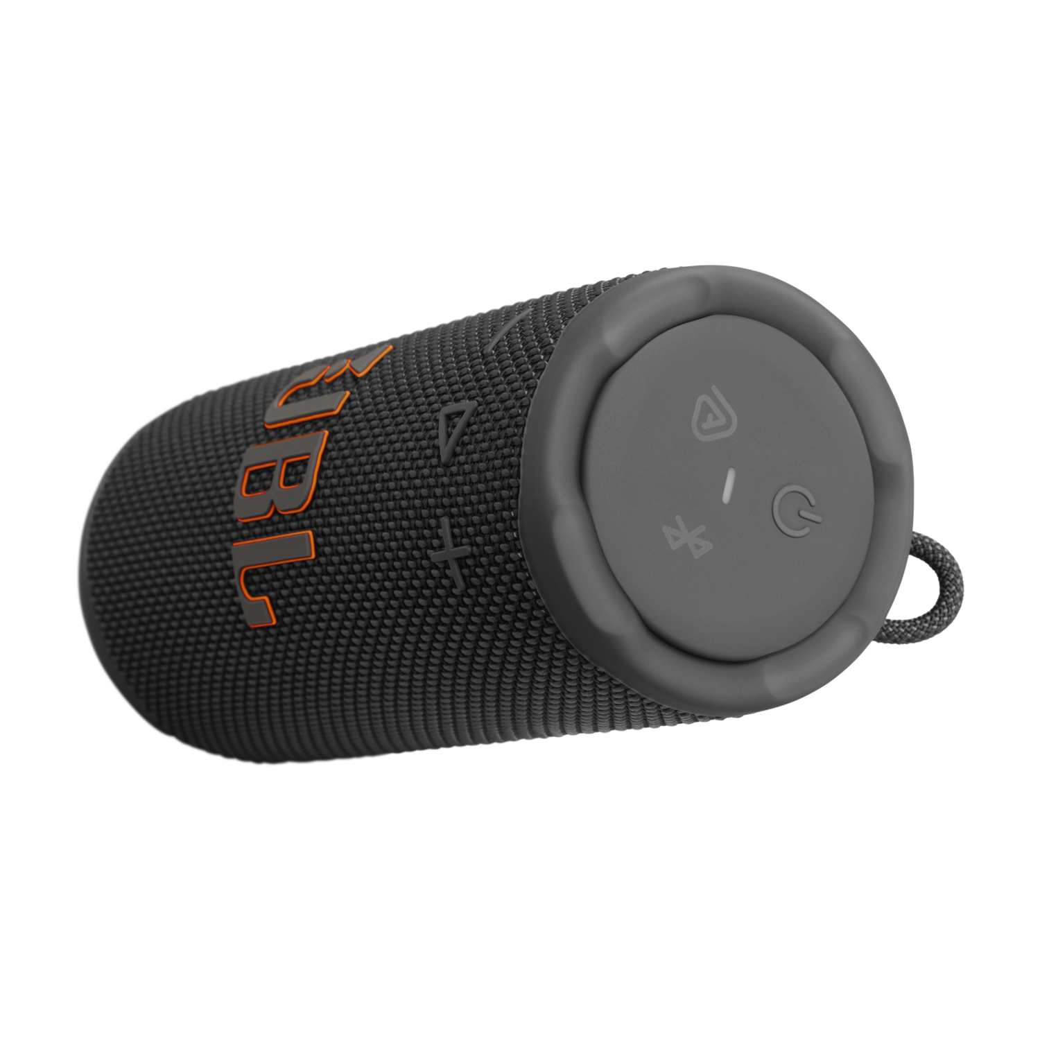 Een zwarte JBL-luidspreker met oranje JBL-letters. Hij heeft een donkergrijze eindkap met knoppen en een lus. De achtergrond is zwart.