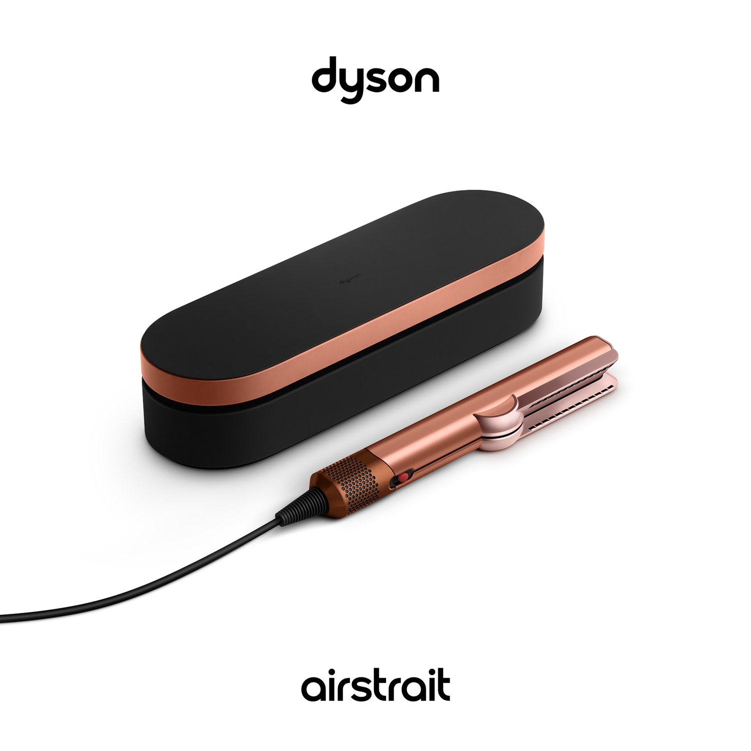 Dyson Airstrait haarstyler, roségoud en zwart, met etui op witte achtergrond. Dyson logo erboven, Airstrait eronder.