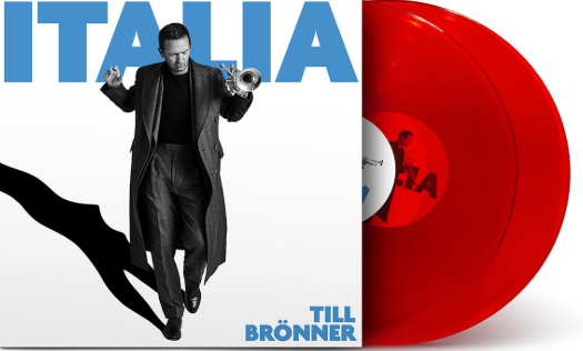 Albumcover von Till Brönner's 'Italia'. Mann im Mantel mit Trompete, Schatten auf weißem Hintergrund, rote Schallplatte.