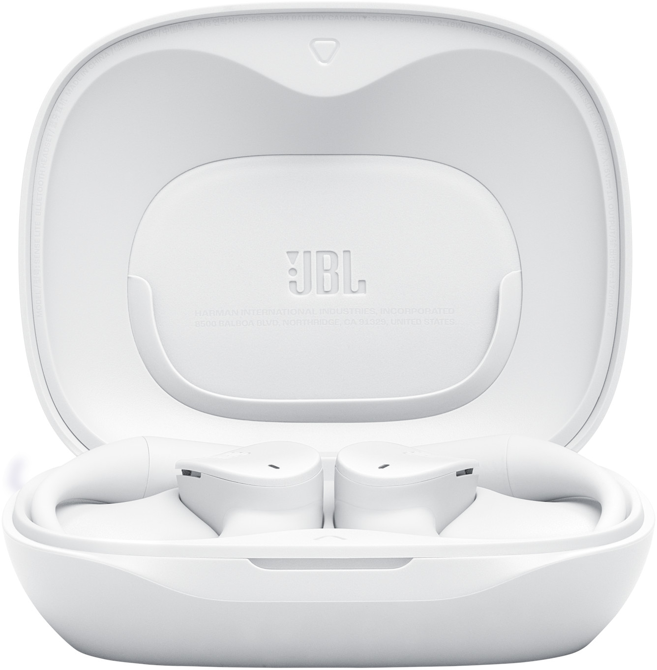 Écouteurs JBL blancs dans un étui de chargement ouvert. L'étui porte le logo et le texte JBL. Les écouteurs sont à l'intérieur de l'étui.