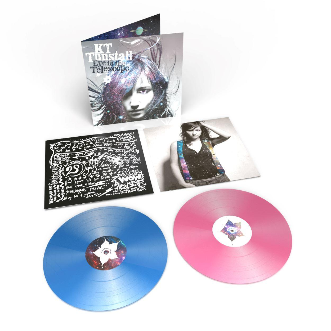 Albumcover mit KT Tunstall. Zwei Schallplatten, eine blaue und eine rosa, und Artwork. Das Album heißt "Eye to the Telescope".
