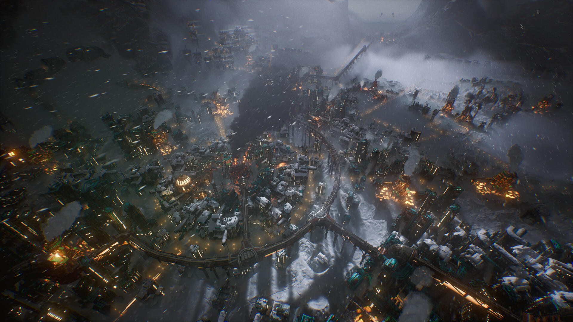Luftaufnahme einer futuristischen Stadt mit Schnee. Gebäude mit Lichtern in einem Tal. Brücken und Berge umgeben die Stadt.