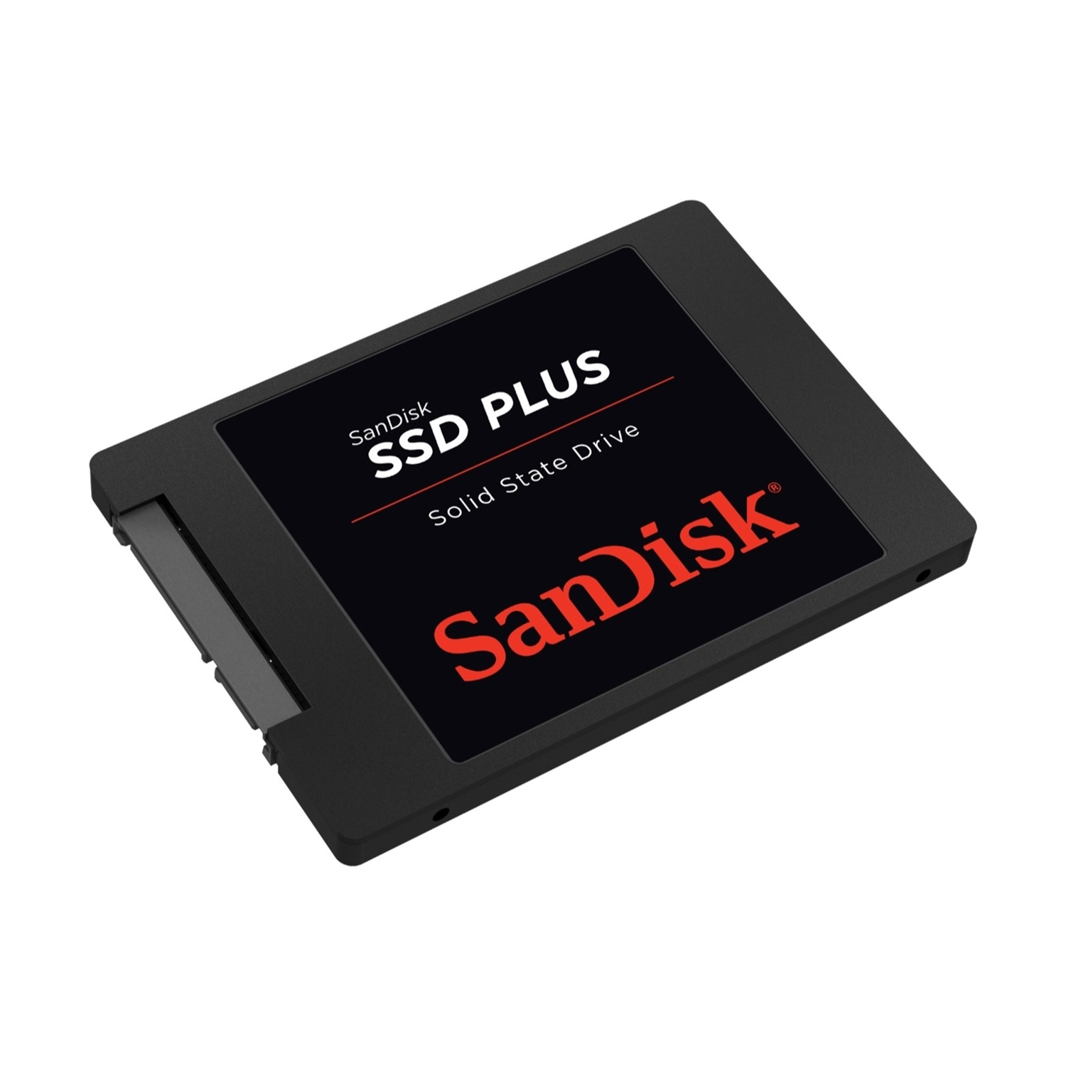 SSD Plus SanDisk nero su sfondo bianco. Il testo SSD Plus è bianco, SanDisk è rosso. Il testo Solid State Drive è bianco.