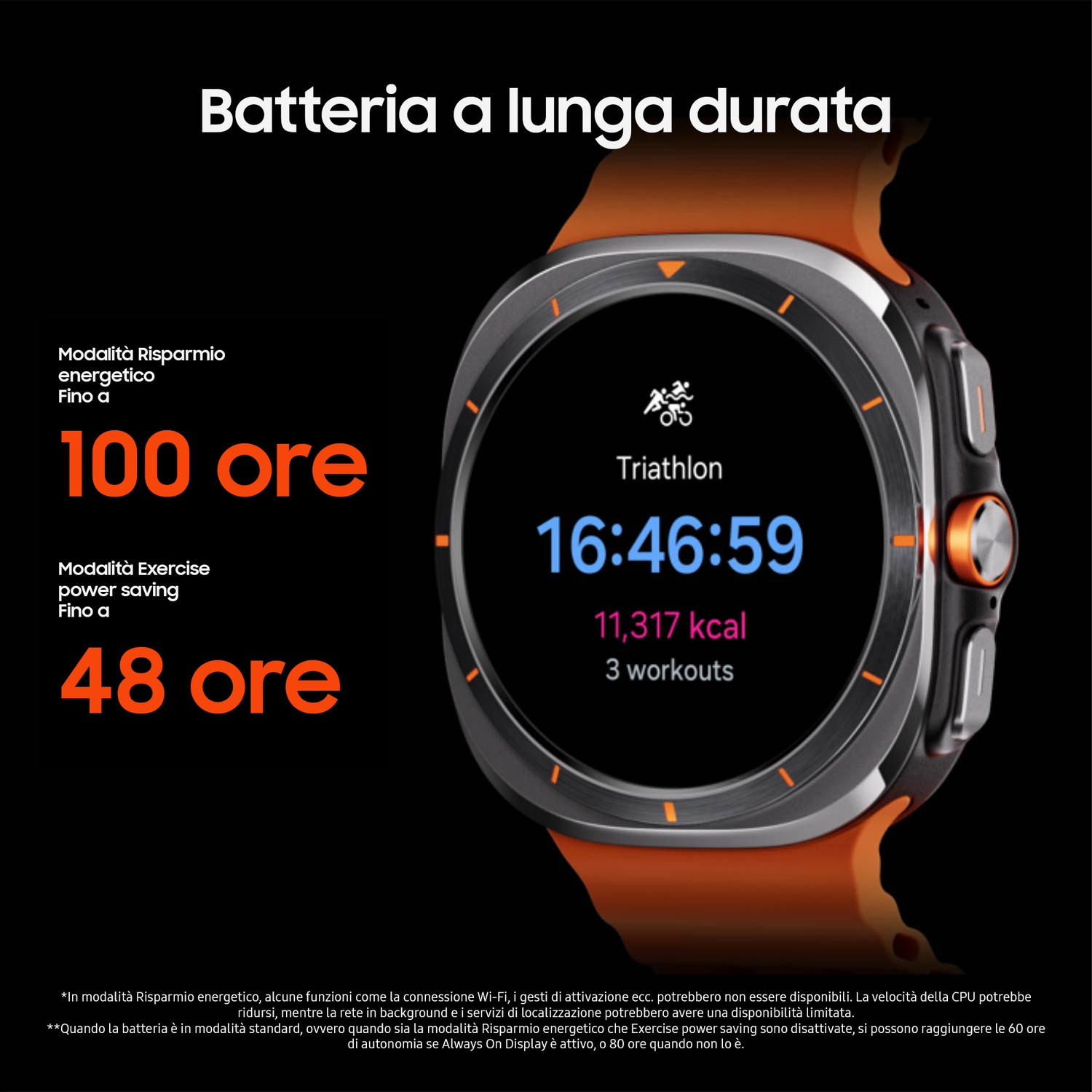 Smartwatch con cinturino arancione, mostra dati triathlon: tempo, calorie e allenamenti. Menziona la durata della batteria in diverse modalità.