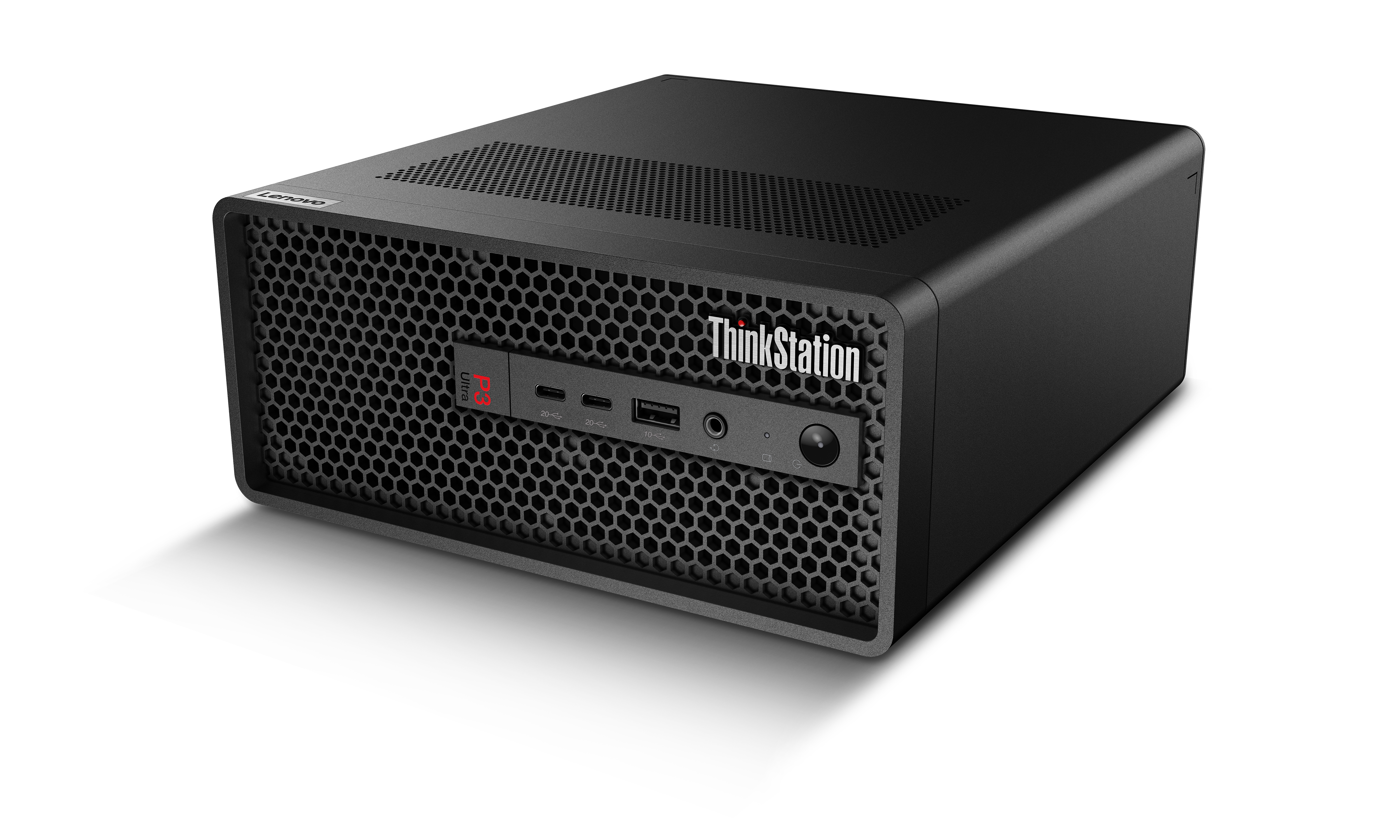 Schwarzer Lenovo ThinkStation-Computer. Er hat eine wabenförmige Gitterfront, Anschlüsse und das ThinkStation-Logo. Schwarzer Hintergrund.