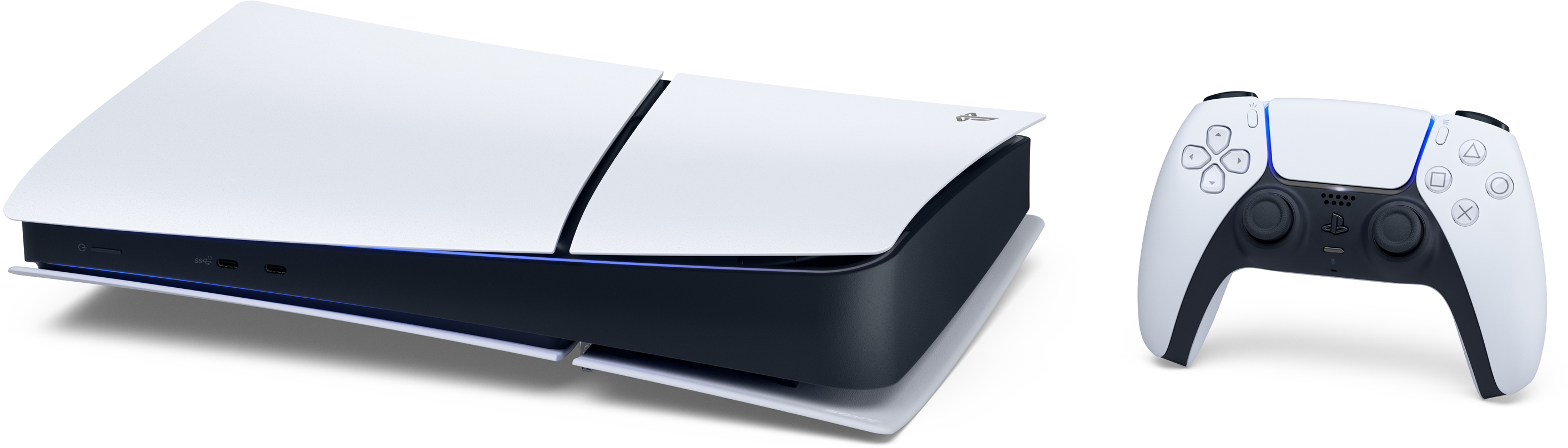 Egy fehér-fekete Playstation 5 konzol és egy fehér vezérlő látható fehér háttér előtt.