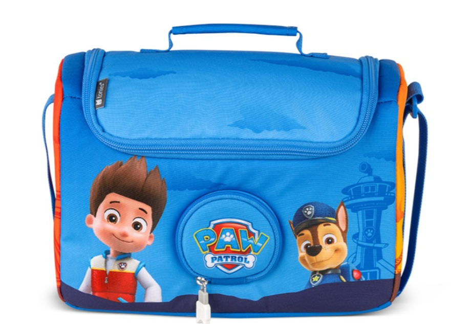 Blaue PAW Patrol-Lunchtüte mit Griff, den Figuren Ryder und Chase sowie dem Paw Patrol-Logo. Hat einen Schulterriemen.