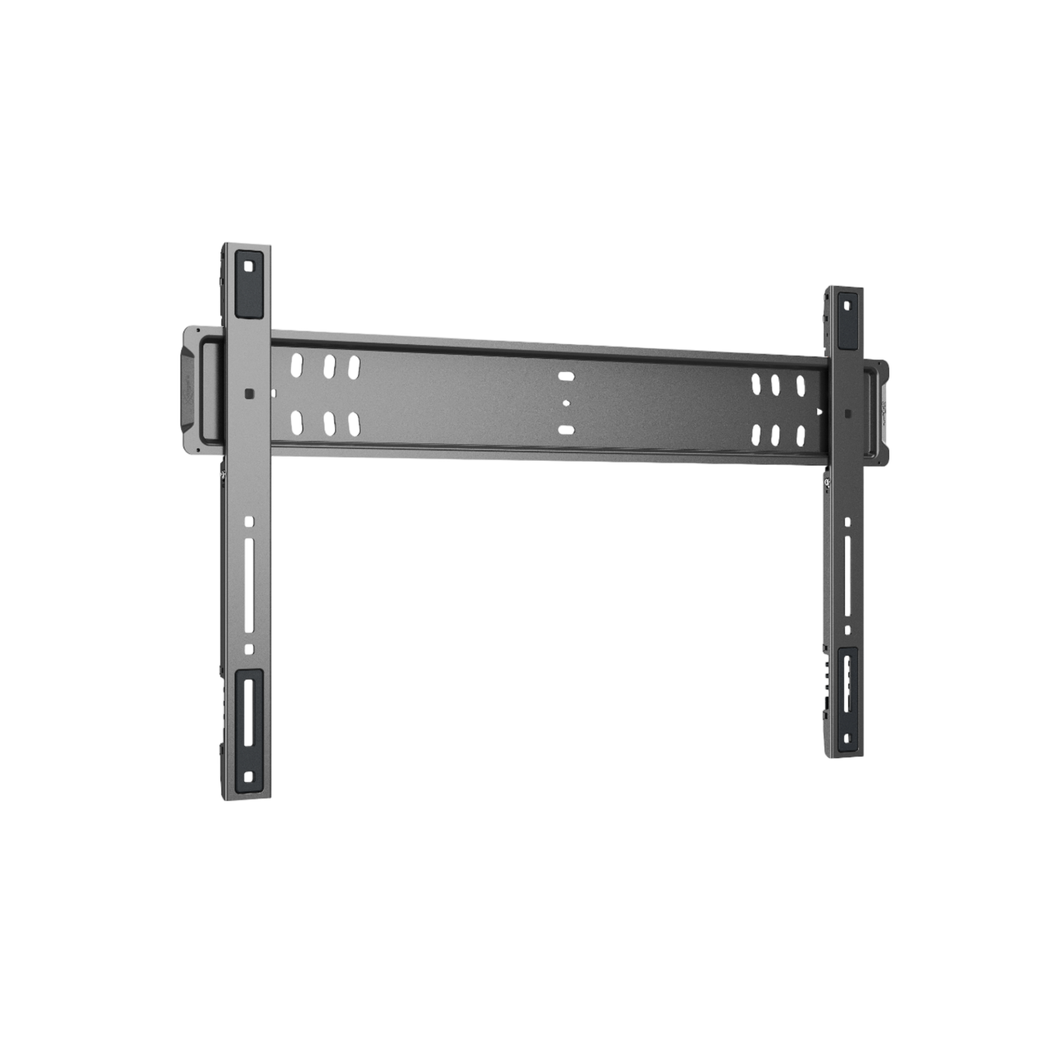 Een grijze metalen tv-beugel is gecentreerd op een zwarte achtergrond. Het heeft verticale en horizontale componenten met diverse gaten en sleuven.