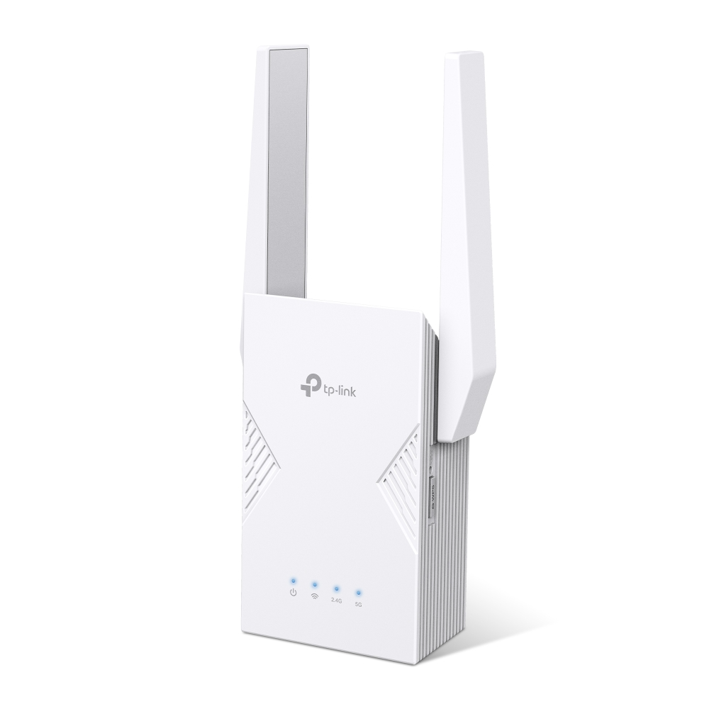 Egy fehér TP-Link WiFi jeltovábbító felfelé mutató antennákkal. Kék jelzőfényei és bekapcsológombja van. A háttér fehér.