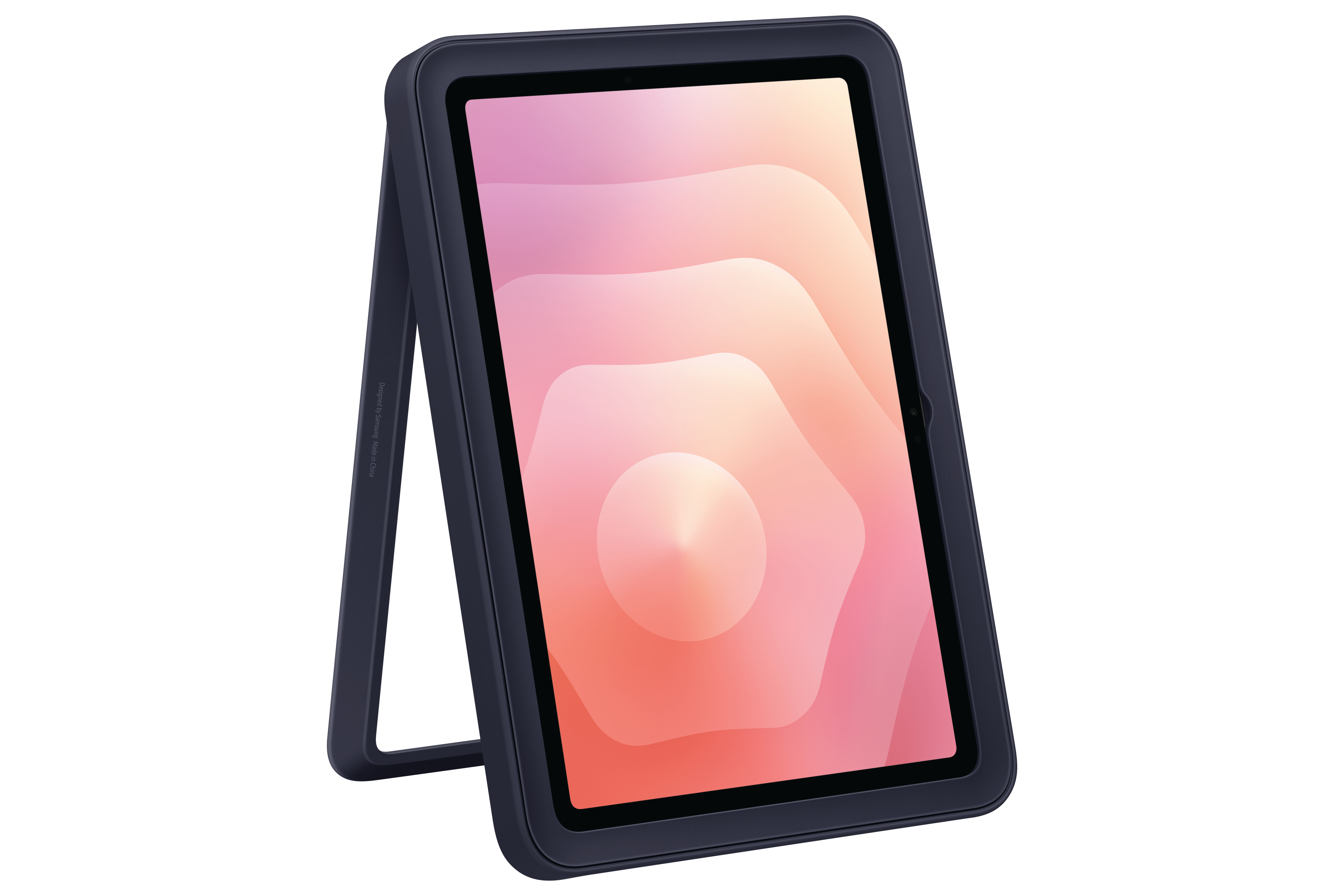 Tablet in einer marineblauen Hülle, aufrecht stehend. Der Bildschirm zeigt abstrakte Pfirsich- und weiße Formen. Weißer Hintergrund.