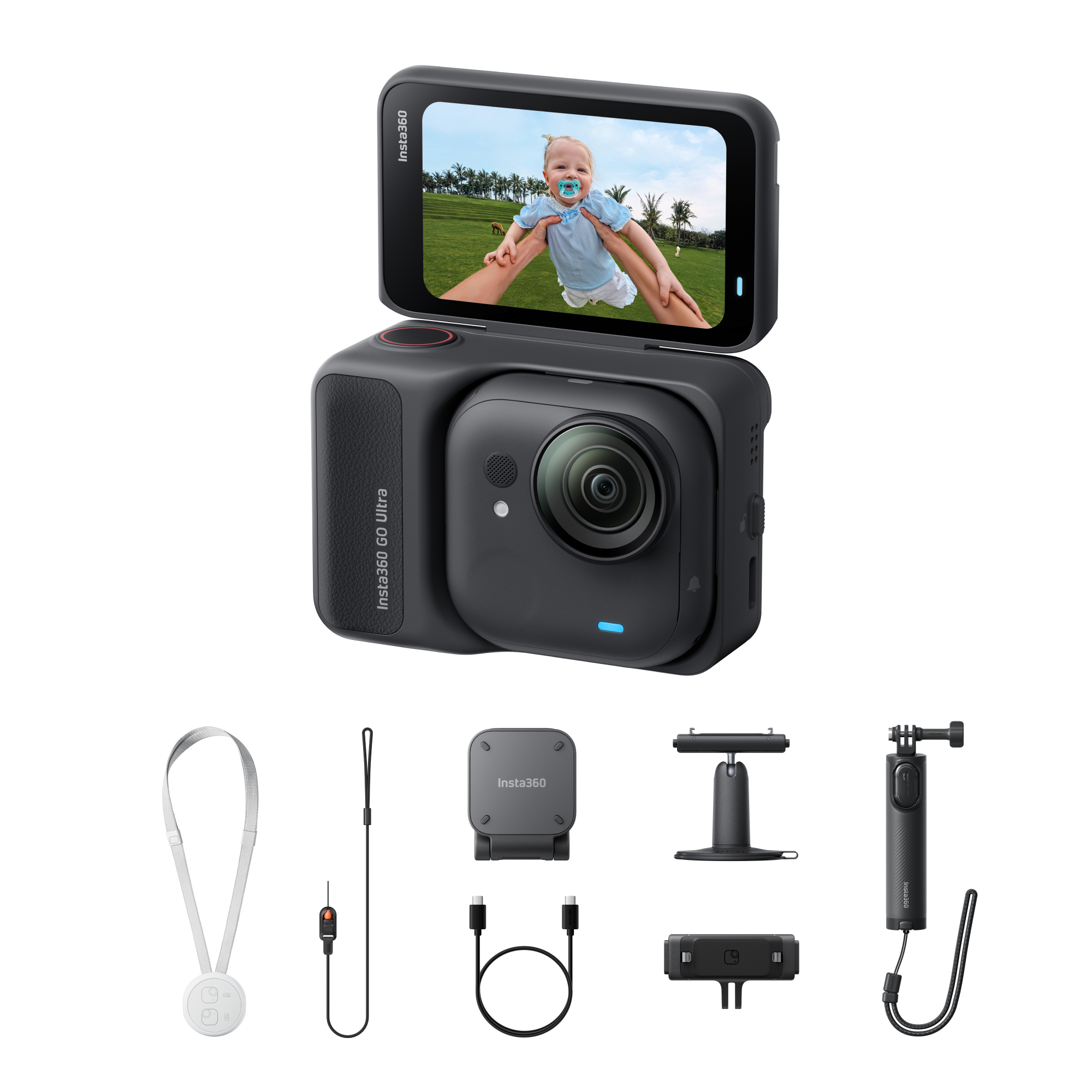 Insta360 Go Ultra Kamera mit Zubehör: Selfie-Stick, Fernbedienung, Halterung, Ladekabel. Bildschirm zeigt Baby.