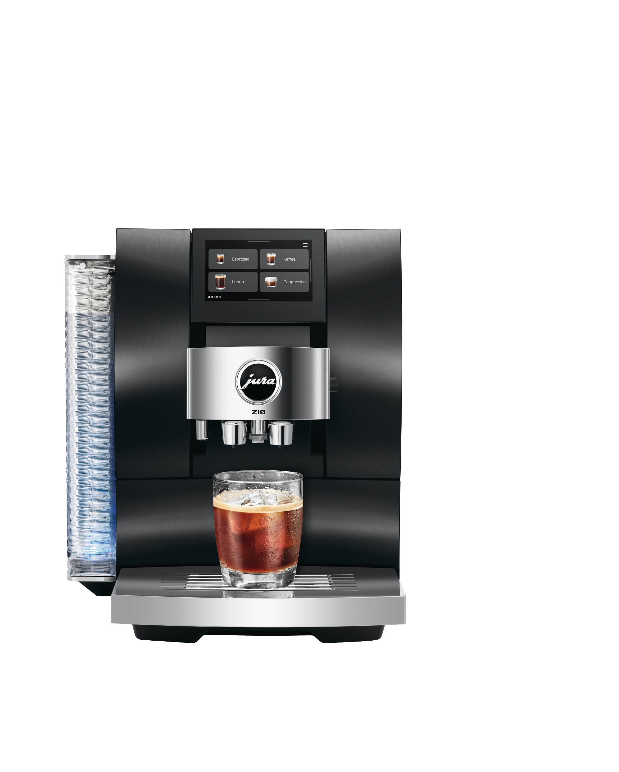 Eine schwarze und silberne Jura Z10 Kaffeemaschine mit einem Glas Eiskaffee. Die Maschine hat einen Touchscreen und einen Wasserbehälter.