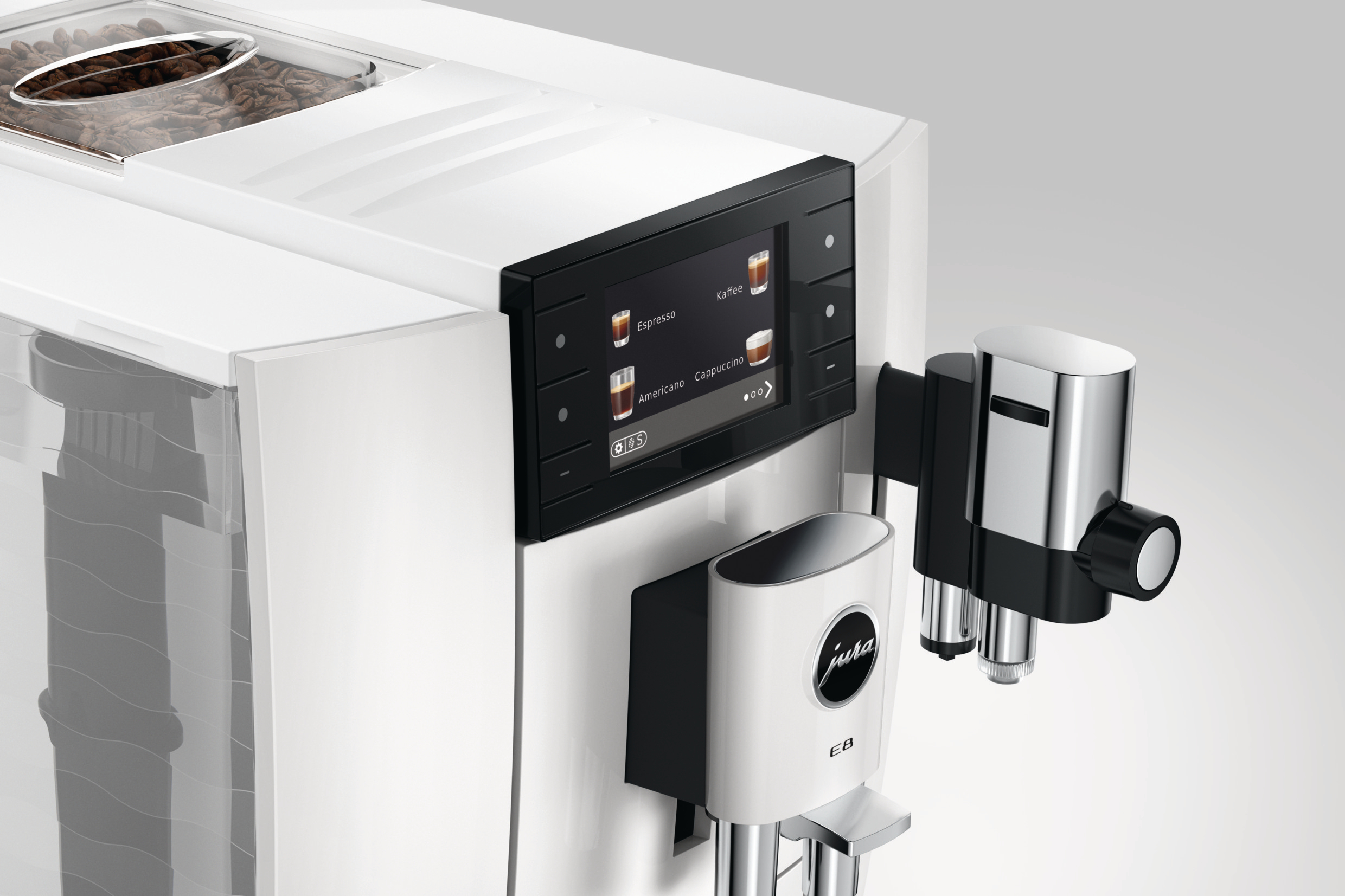 Eine weiße Jura E8 Kaffeemaschine. Sie hat einen Touchscreen, einen Bohnenbehälter und einen Chromauslauf. Kaffeeoptionen werden angezeigt.