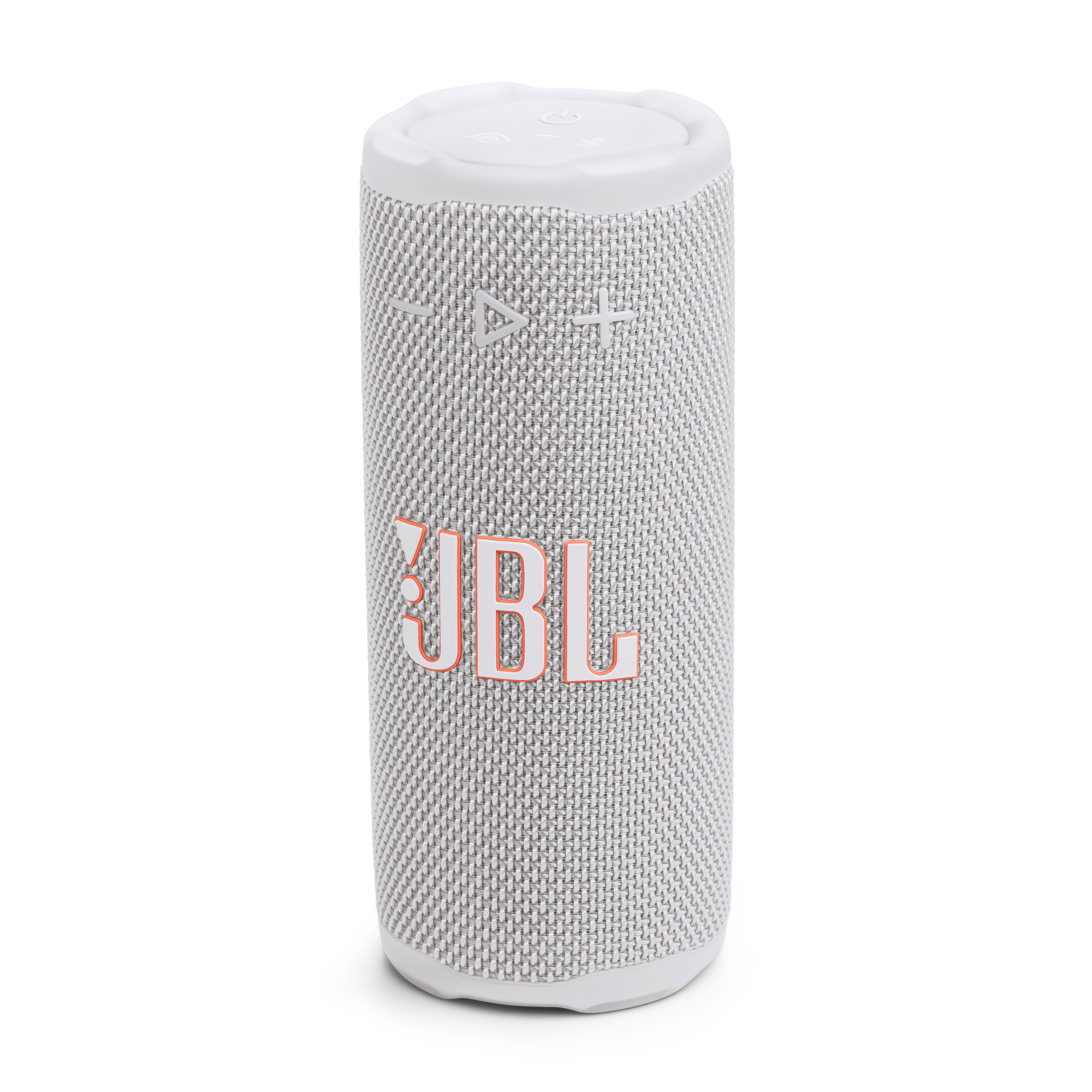 Weißer JBL-Lautsprecher auf weißem Hintergrund. Er hat einen Mesh-Körper mit weißer Ober- und Unterseite. Das JBL-Logo ist orange.