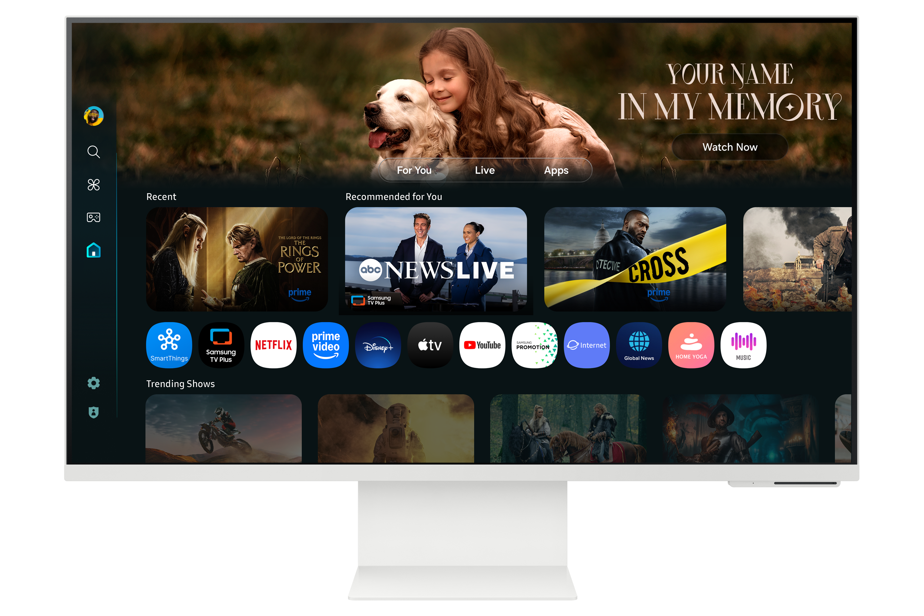 Ekran telewizora pokazuje dziewczynkę obejmującą psa, z ikonami aplikacji poniżej i przyciskiem 'Oglądaj teraz'.
