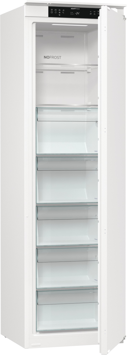 Biała lodówka z otwartymi drzwiami odsłaniającymi półki. Górny panel ma elementy sterujące. Wnętrze ma szklane półki.