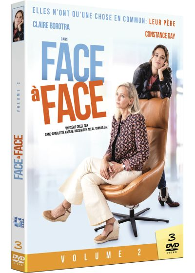 Couverture DVD : Trois femmes, titre FACE À FACE, Volume 2. Deux femmes assises sur des chaises, l'une s'appuie sur l'autre. Texte et logo DVD visibles.