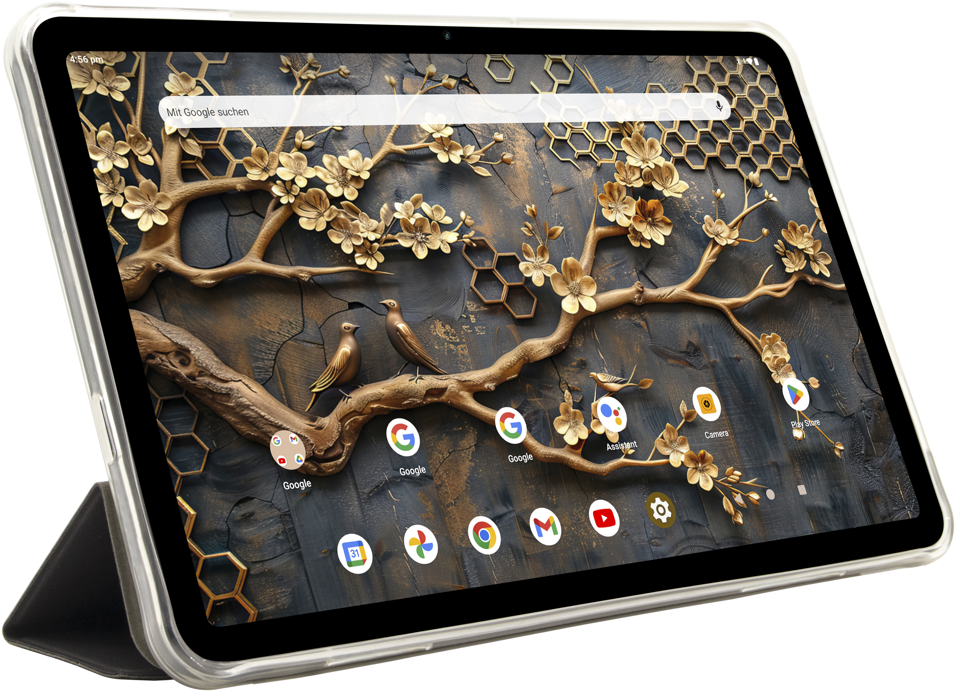 Tablet zeigt einen floralen Hintergrund. Google-Suchleiste und Apps sind sichtbar. Es wird von einer Hülle aufgestellt.
