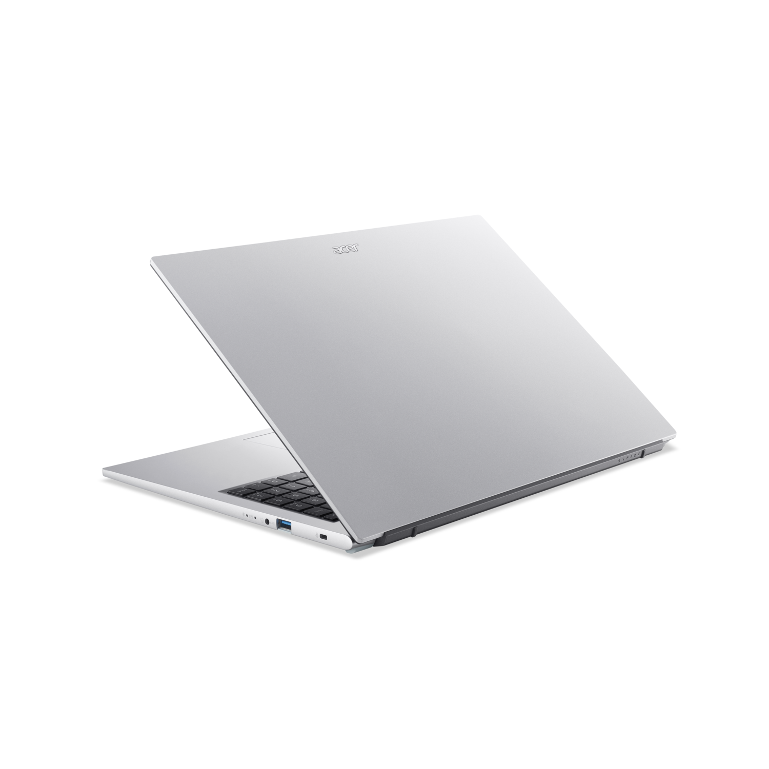 Een zilveren laptop met het scherm iets open, waardoor het toetsenbord zichtbaar is. Het Acer-logo is zichtbaar. De achtergrond is effen zwart.