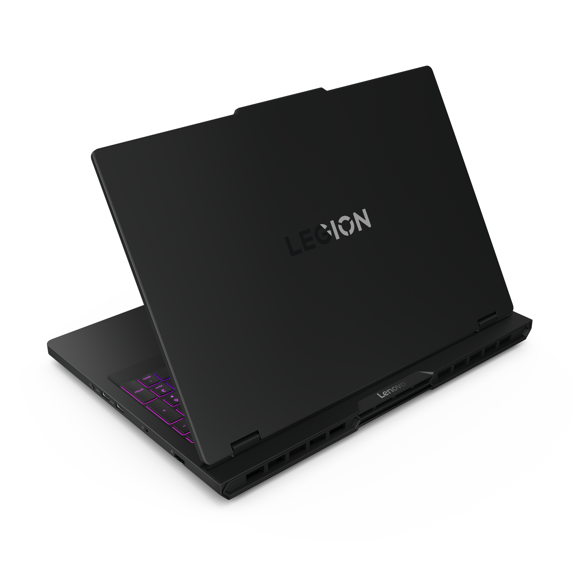 Ein schwarzes Lenovo Legion-Laptop, leicht geöffnet. Die Tastatur hat eine violette Hintergrundbeleuchtung, und das Legion-Logo ist sichtbar.