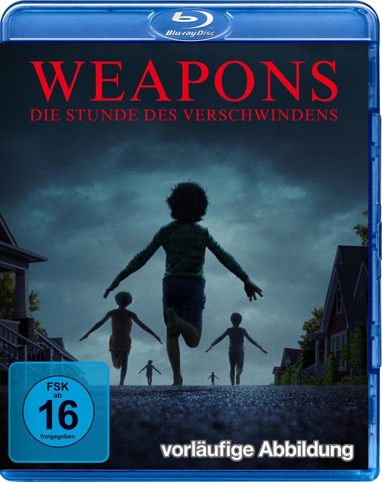 Blu-ray-Cover: Kinder rennen auf den Betrachter zu. Titel lautet 'WEAPONS'. Deutscher Text darunter. Dunkler Himmel und Häuser im Hintergrund.