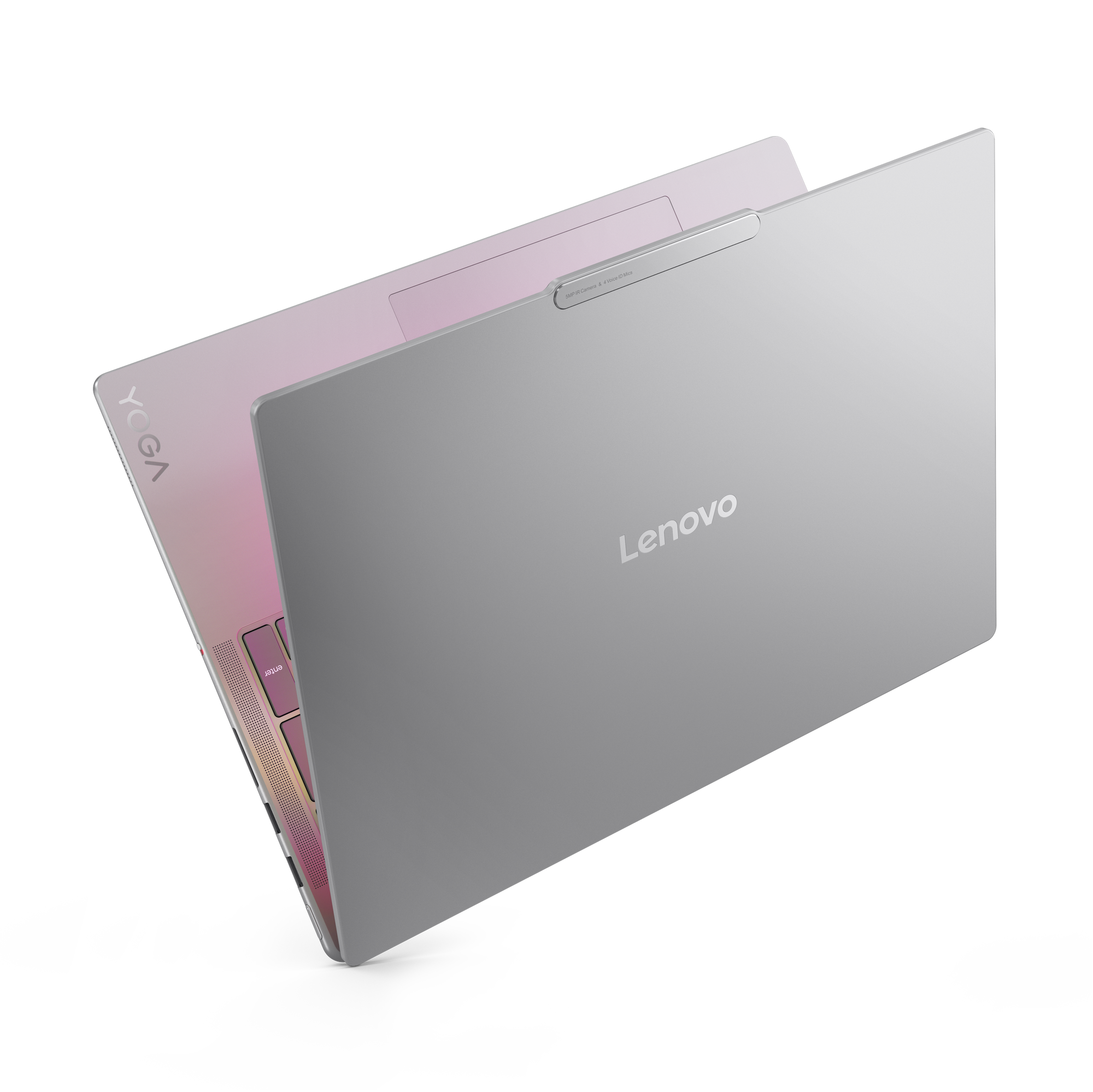 Zilveren Lenovo Yoga laptop, open, op zwarte achtergrond. Toetsenbord is roze, Lenovo logo op deksel.