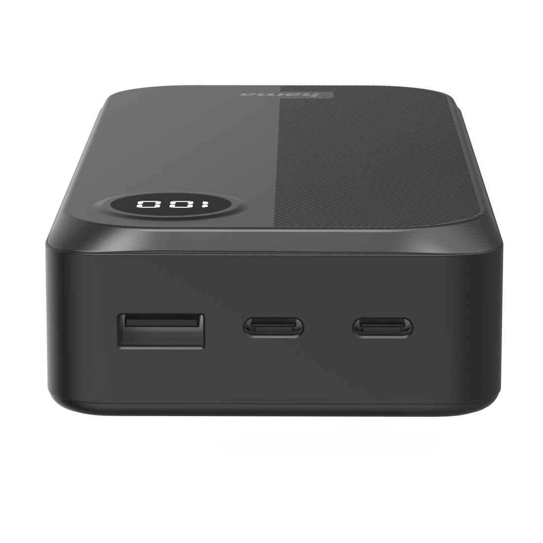 Schwarze Powerbank mit USB- und USB-C-Anschlüssen, die 100 % Ladung anzeigt. Die Oberseite hat einen strukturierten Abschnitt und den Markennamen.