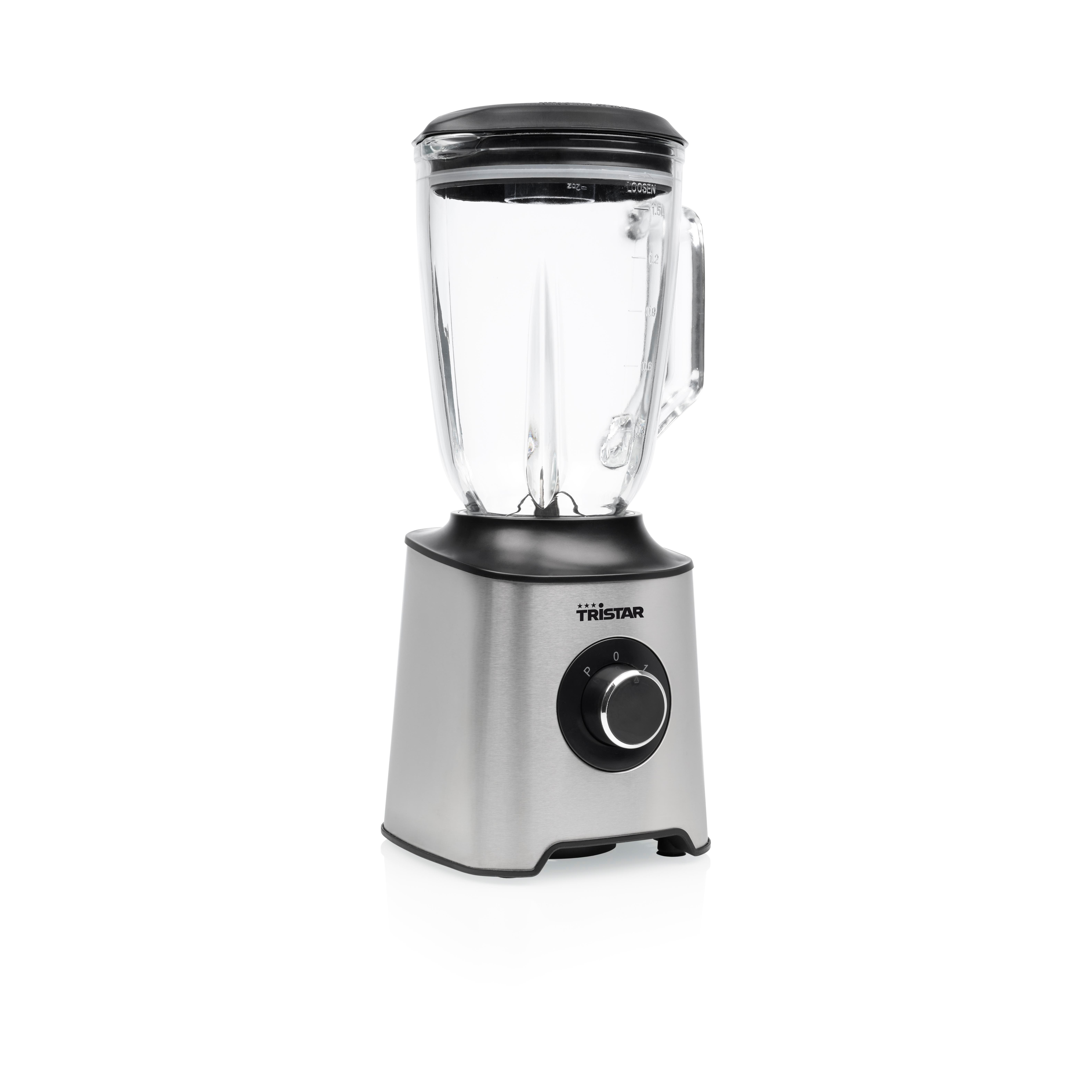 Ein Edelstahl-Mixer mit Glaskrug und schwarzem Deckel auf weißem Hintergrund. Mit einem Bedienrad.