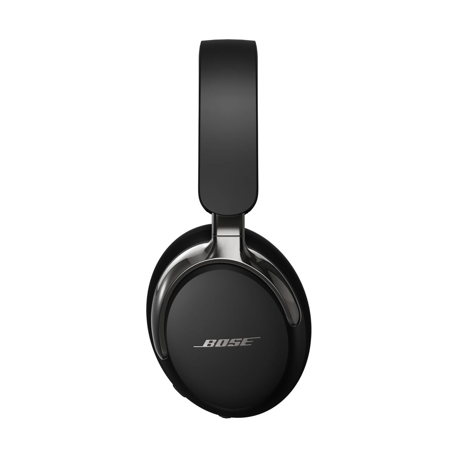 Cuffie Bose nere su sfondo bianco. L'archetto si estende verso l'alto. I padiglioni sono ovali, con dettagli argentati. Logo Bose sul padiglione.