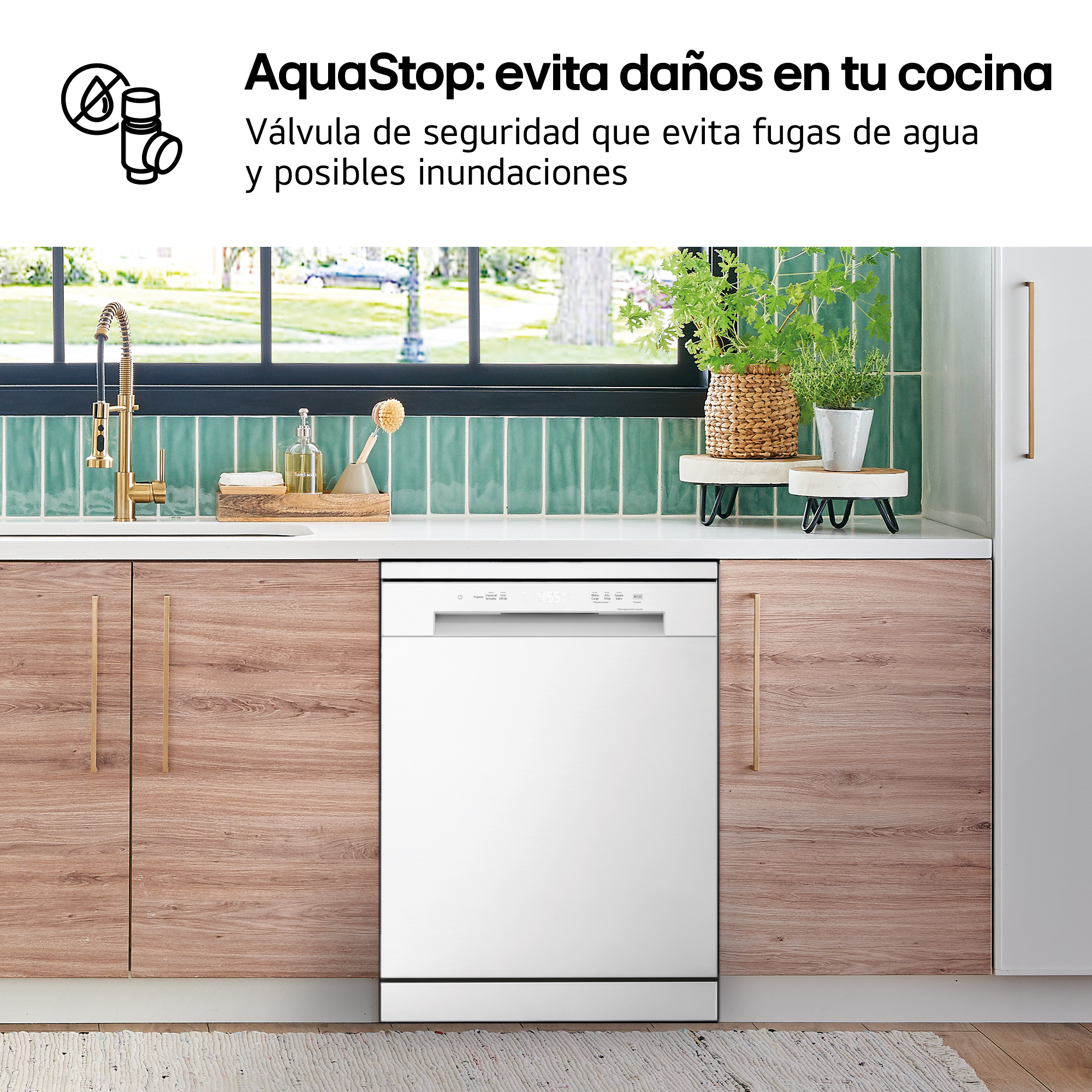 Escena de cocina con lavavajillas, fregadero y plantas. El texto promueve AquaStop, un dispositivo que previene fugas e inundaciones.