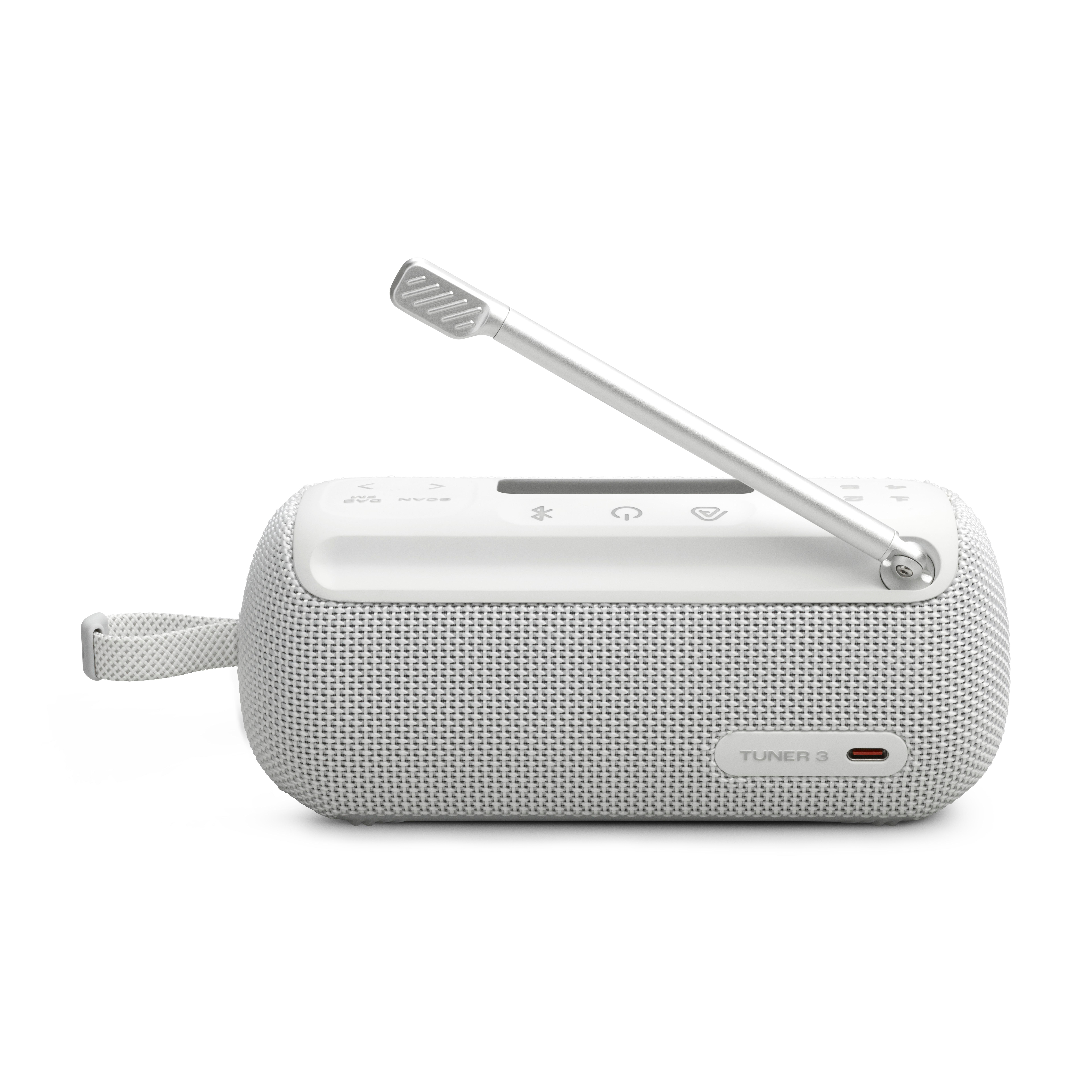 Weißes Radio mit ausgefahrener Antenne. Mesh-Front. Knöpfe oben. Griff an der Seite. USB-C-Anschluss.