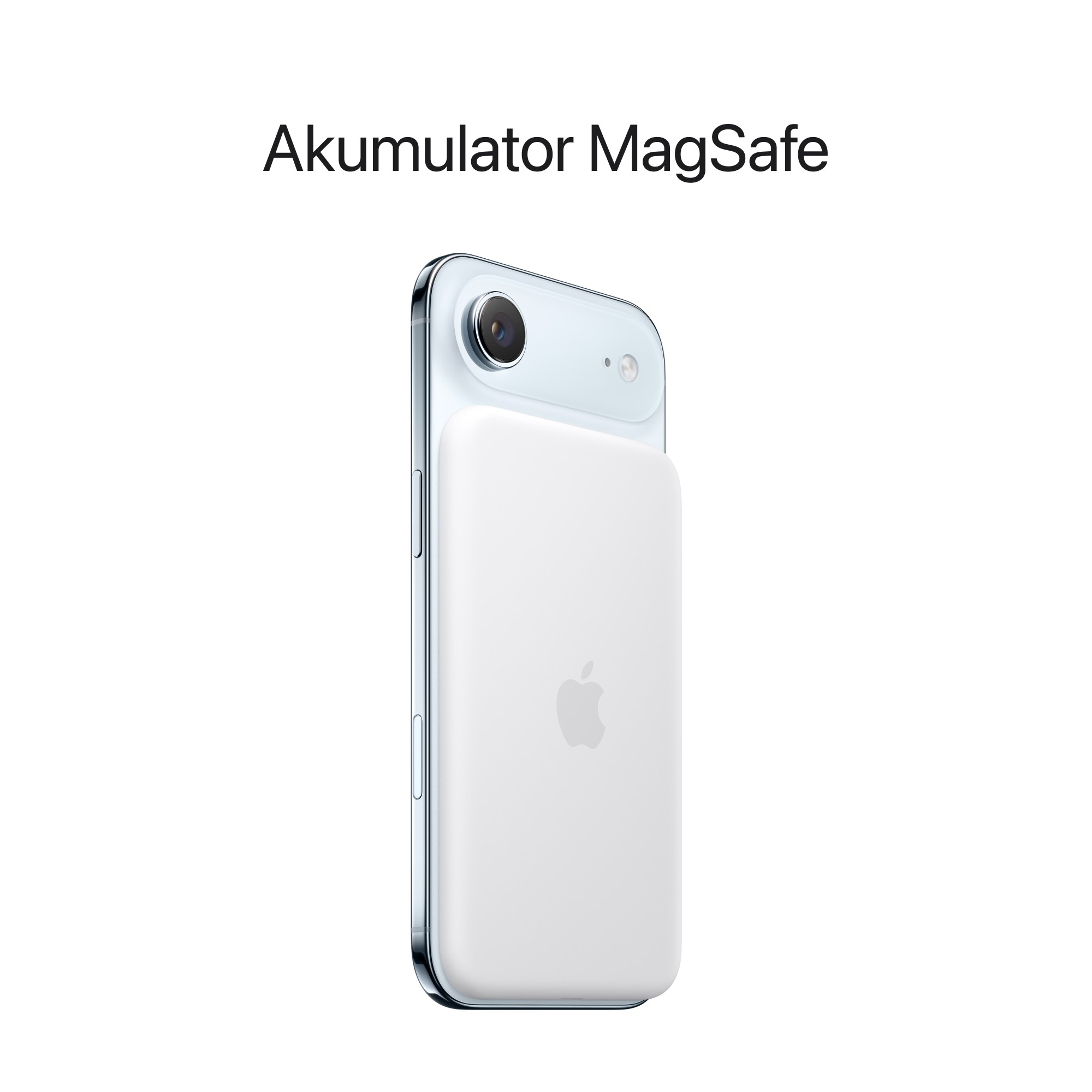 Biały pakiet baterii MagSafe przymocowany do jasnoniebieskiego iPhone'a. Logo Apple widoczne na pakiecie baterii. Tekst: Akumulator MagSafe.