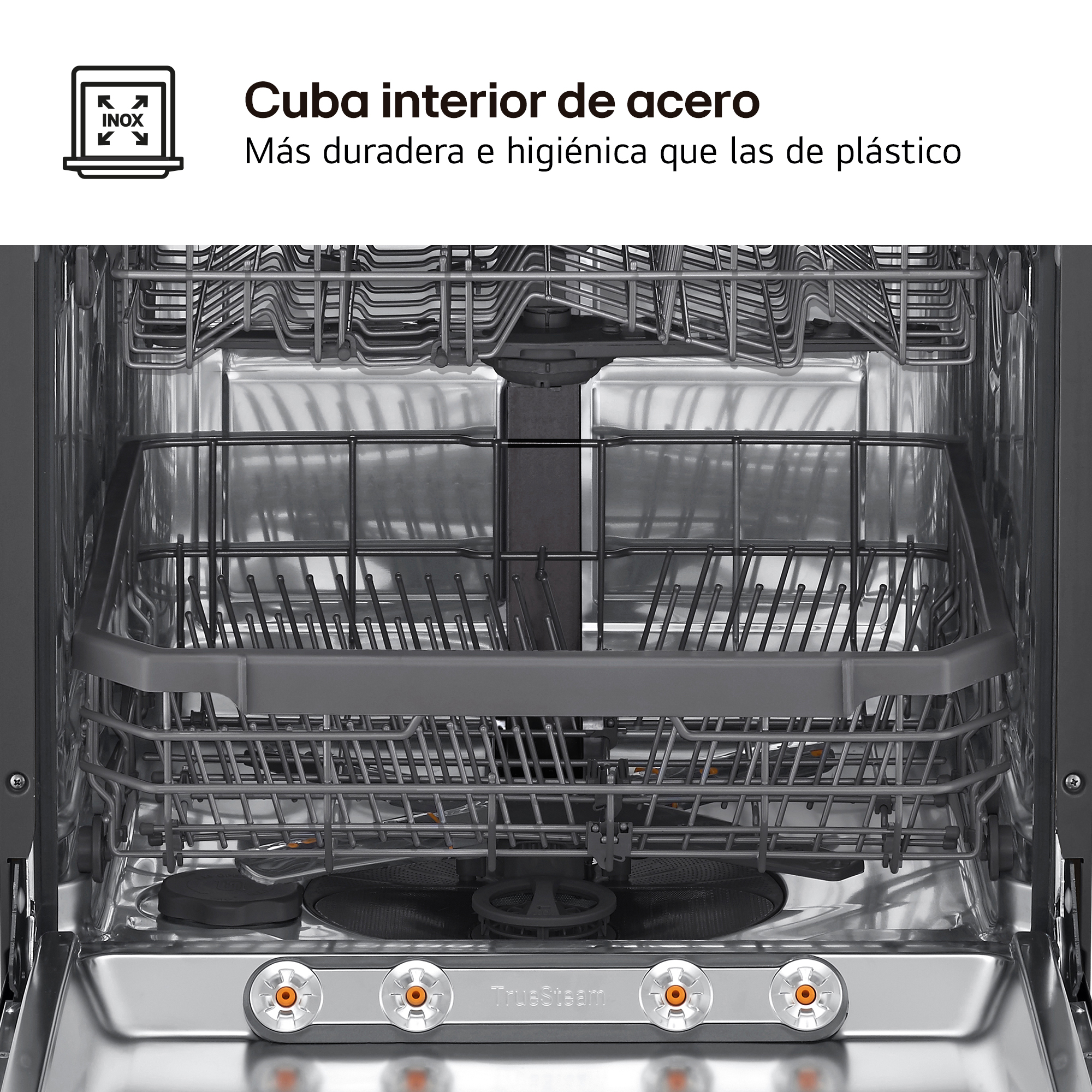 Cuba interior de acero. Más duradera e higiénica que las de plástico. Vista frontal del interior inoxidable del lavavajillas.