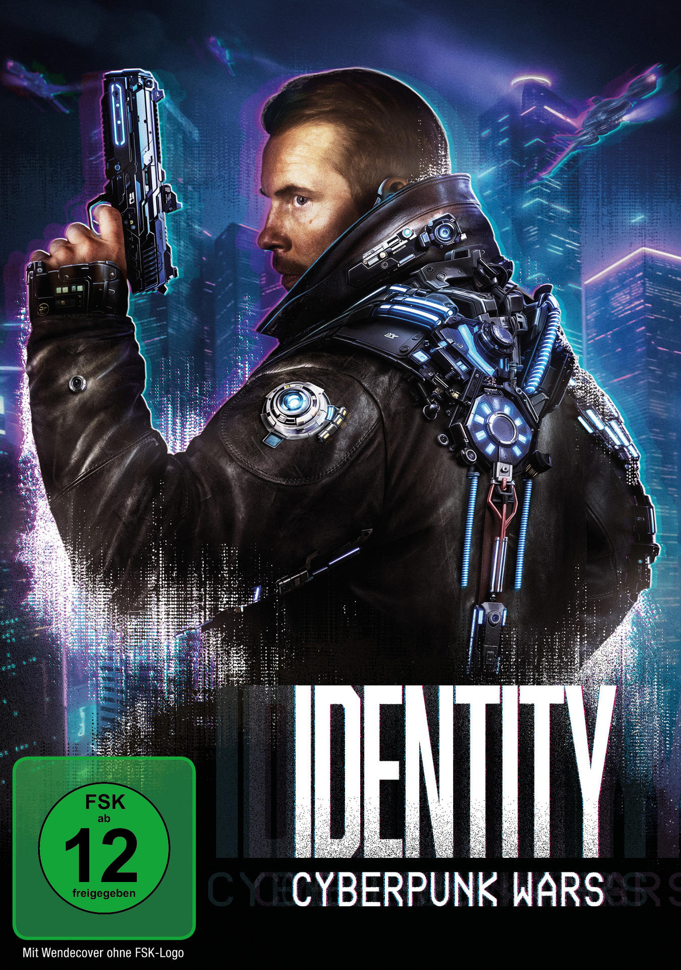 Ein Mann mit einer Waffe und futuristischer Jacke vor einer nächtlichen Stadt. Das Wort IDENTITY ist auf dem Cover zu sehen.