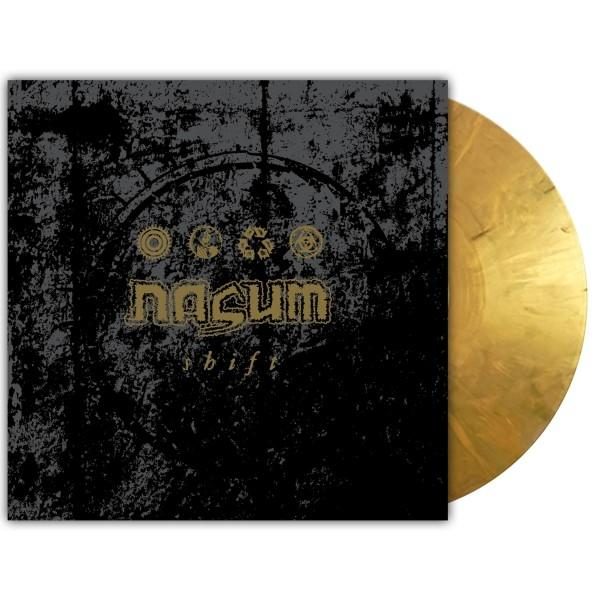 Eine goldene Schallplatte neben ihrem Albumcover, das dunkelgrau ist und den Bandnamen 'Nasum' und den Albumtitel 'Shift' trägt.
