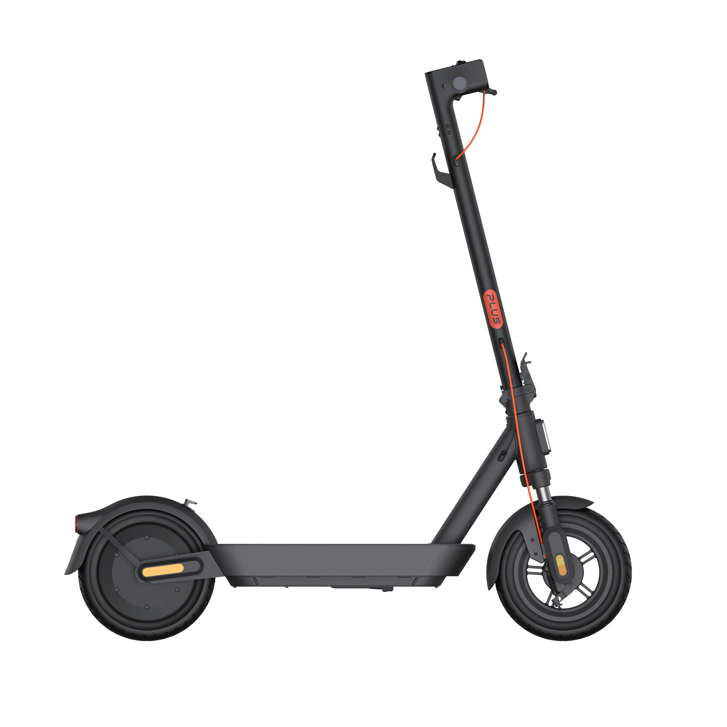 Schwarzer Elektroroller auf weißem Hintergrund. Er hat orangefarbene Akzente und das Wort PLUS in Orange am Vorbau.