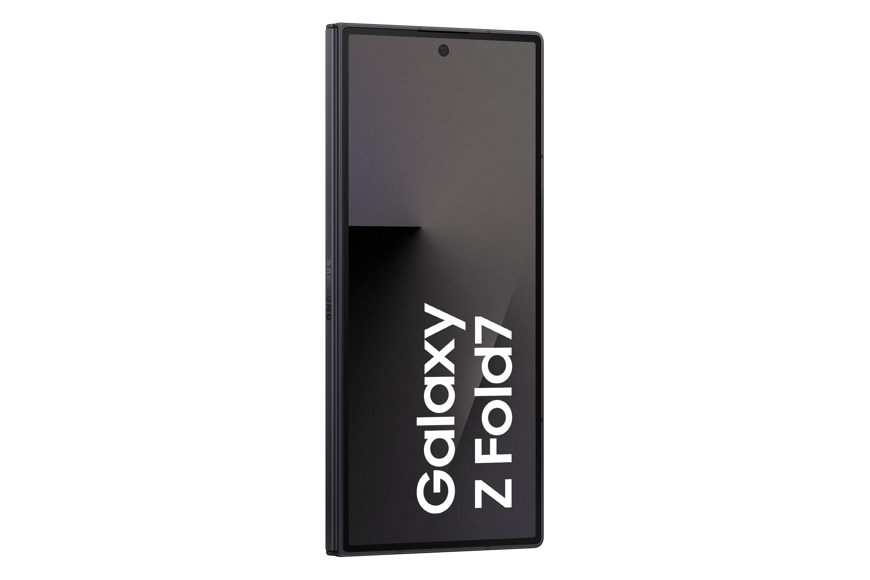Ein schwarzes Galaxy Z Fold7 Smartphone wird gezeigt. Der Bildschirm zeigt den Modellnamen in weißem Text. Der Hintergrund ist weiß.