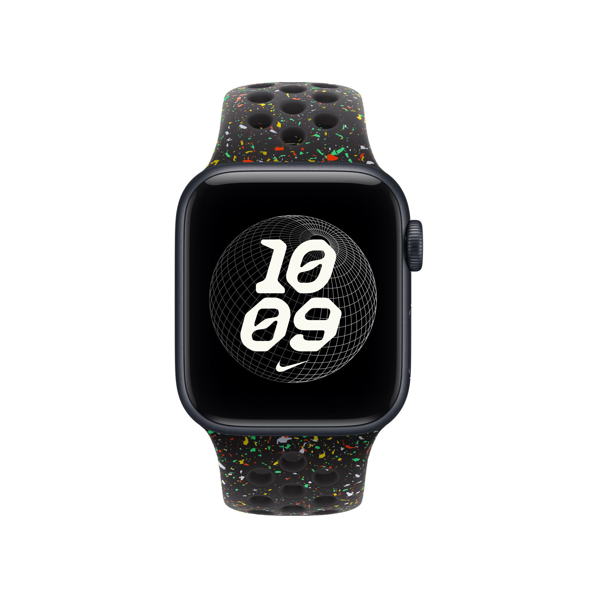 Apple Watch mit schwarzem Gehäuse und gemustertem Armband. Das Zifferblatt zeigt die Zeit '10:09' in Weiß vor einem Raster.