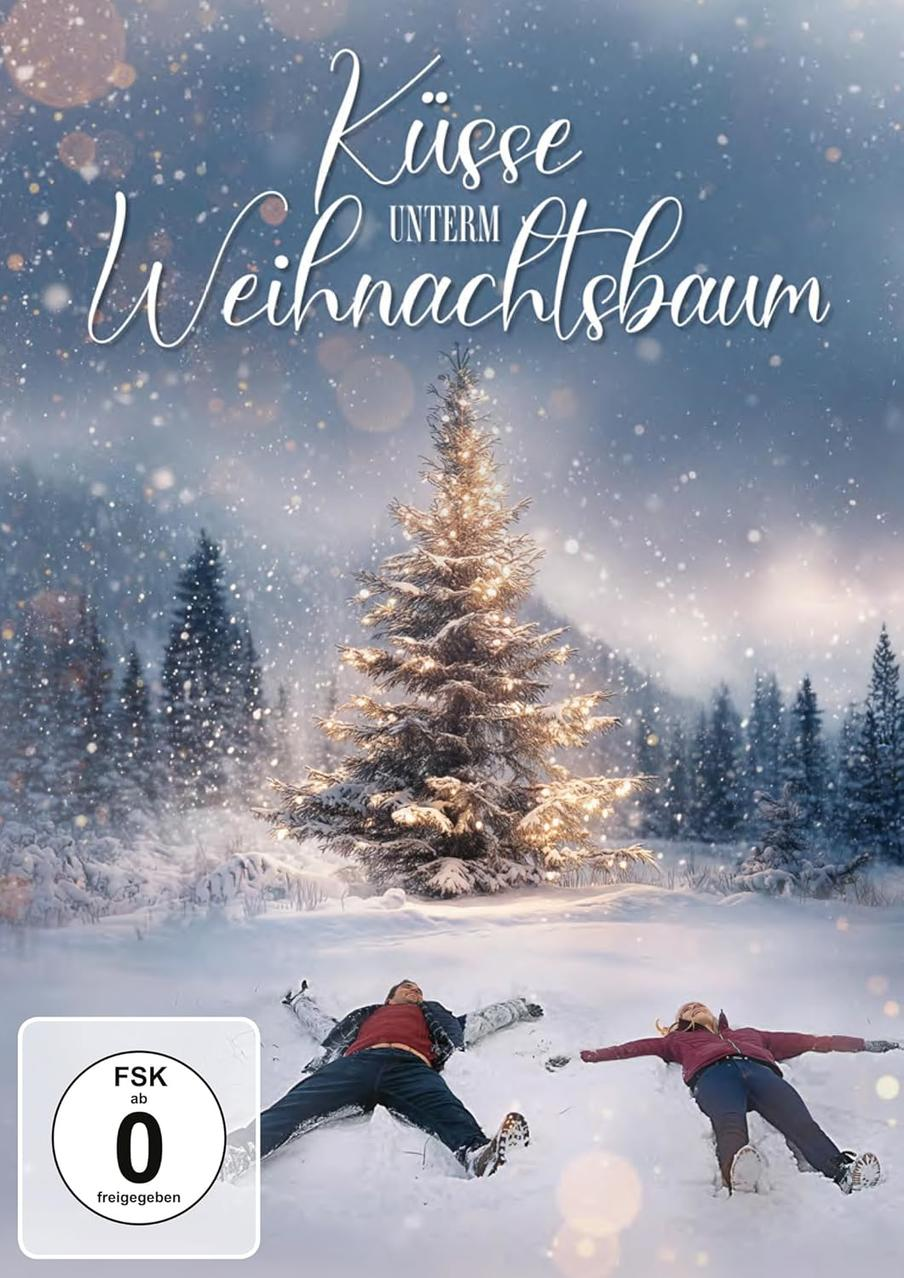 Winterszene mit Weihnachtsbaum und zwei Personen, die Schneeengel machen. Schnee fällt. Deutscher Text und FSK 0 Bewertung.