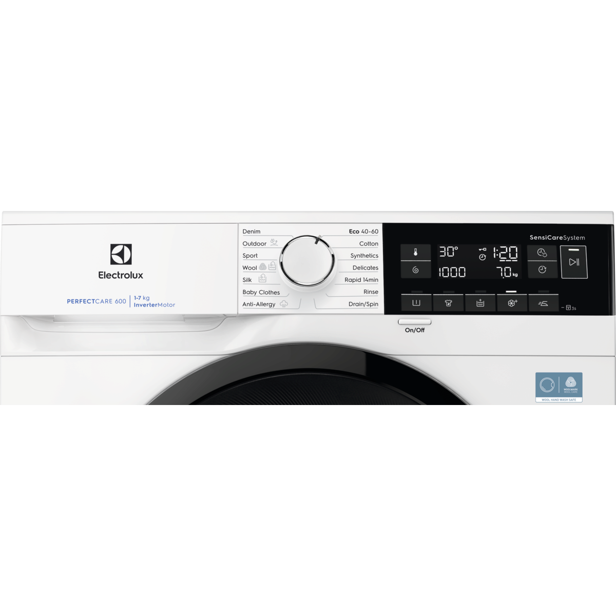 Fehér Electrolux mosógép. Vezérlőpanellel, digitális kijelzővel és különböző mosóprogramokkal rendelkezik. Az ajtó alul van.