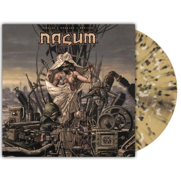 Albumcover von Nasum. Kunstwerk zeigt eine Figur mit Gasmaske und komplexer Maschinerie. Eine Schallplatte ist auf der rechten Seite sichtbar.