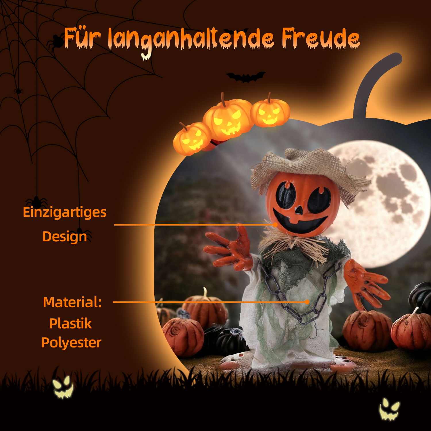 Eine Halloween-Dekoration eines kürbisköpfigen Vogelscheuche mit orangefarbenen Händen und einem Strohhut, umgeben von Kürbissen und einem Vollmond.