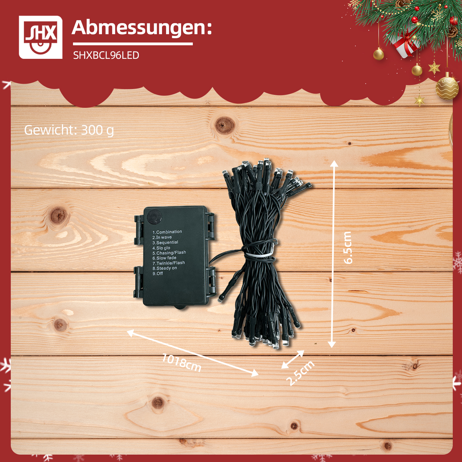 Schwarze Weihnachtsbeleuchtung mit Steuerbox, Abmessungen dargestellt, auf Holzgrund. Text auf Deutsch.