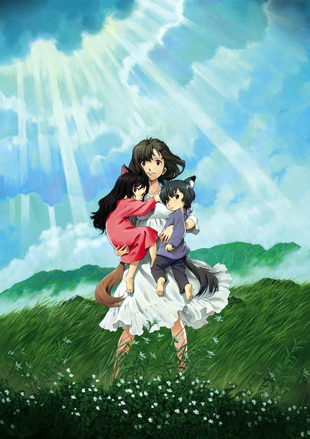 Anime-Illustration einer Frau, die zwei Kinder hält. Sie haben Tierohren und -schwänze und stehen auf einem Feld mit Bergen.