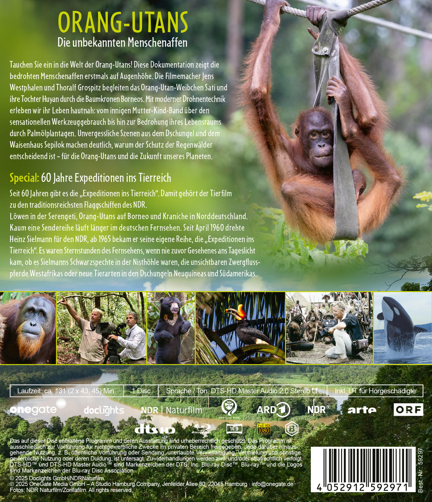 Ein Orang-Utan hängt an einem Gurt. Der Hintergrund zeigt Text und Bilder von Natur und Tieren.
