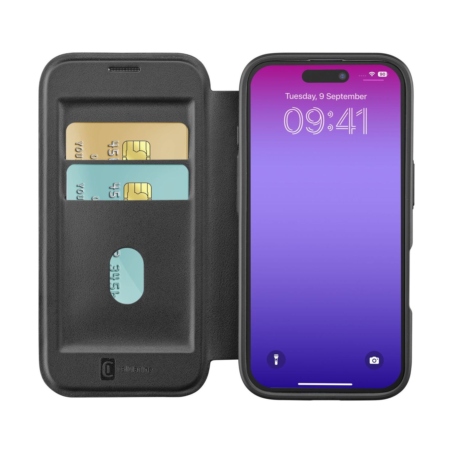 Custodia nera per telefono con iPhone e carte di credito. L'iPhone mostra l'ora e la data. Le carte sono oro e turchese. La custodia è aperta.
