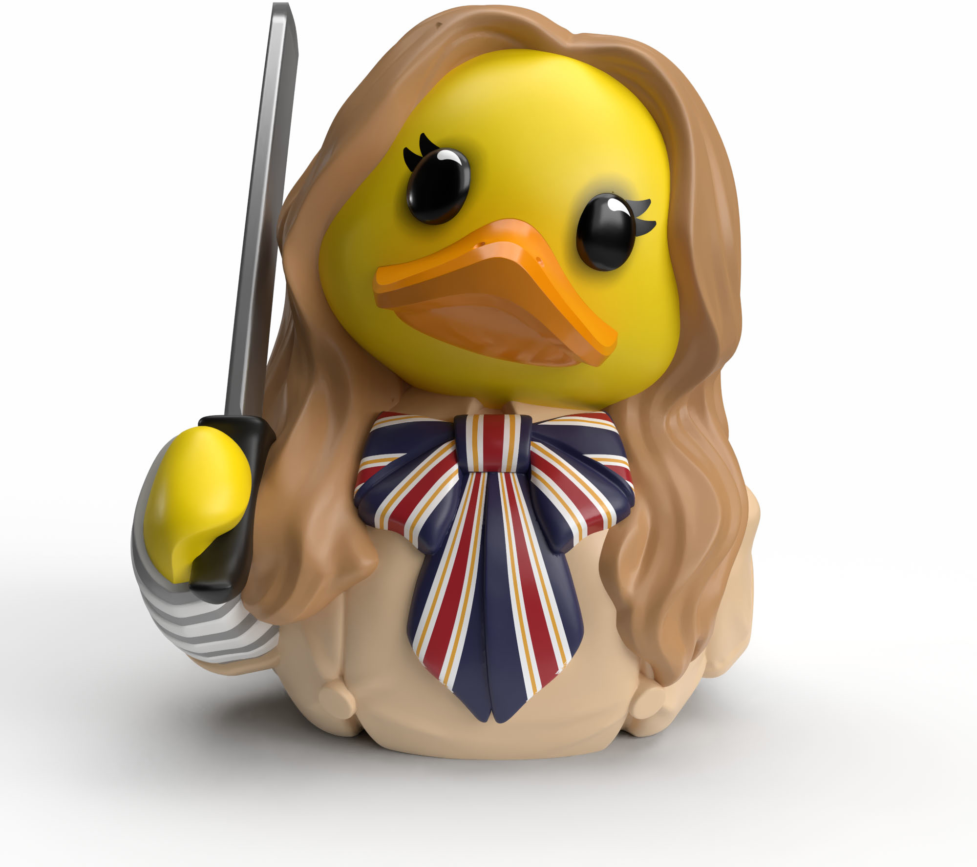 Egy sárga kacsa játék barna hajjal, Union Jack csokornyakkendővel és ezüst karddal. Fehér felületen áll.