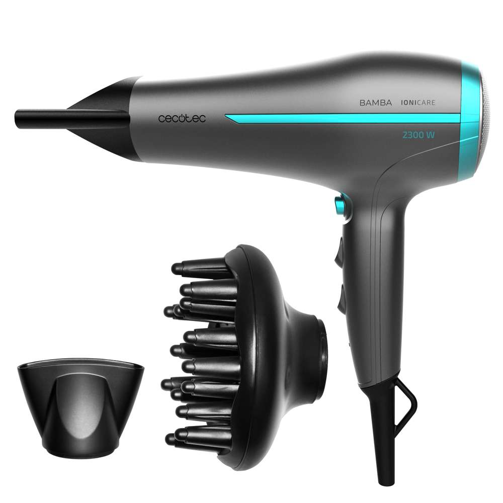 Un secador de pelo gris con detalles turquesas y accesorios. El secador tiene la marca Cecotec y el modelo Bamba Ionicare.