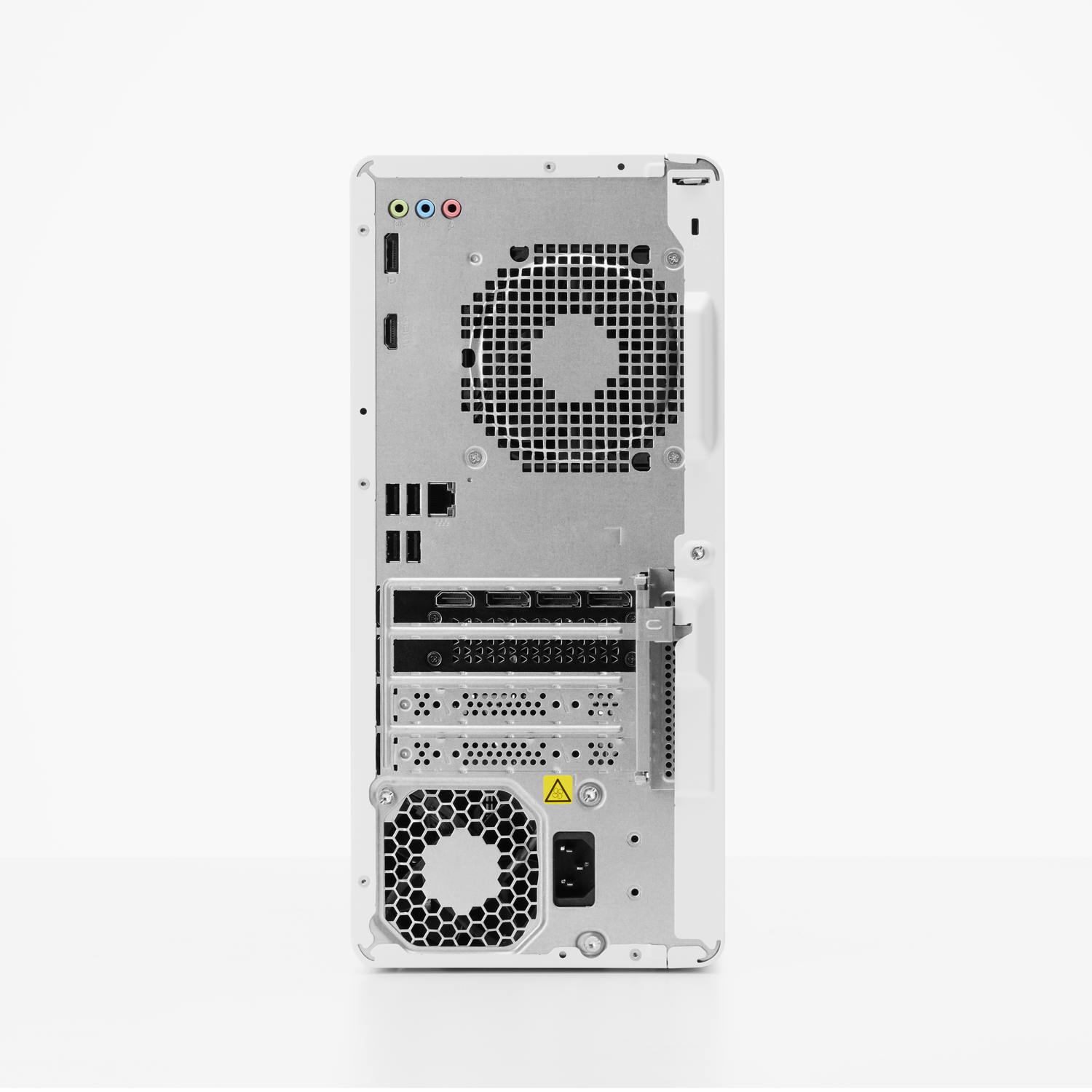Panel trasero de una torre de ordenador blanca. Incluye rejillas de ventilador, puertos y una entrada de alimentación. El fondo es blanco liso.