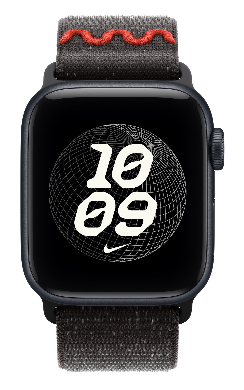 Czarny smartwatch Nike wyświetla godzinę, 10:09, na czarnym ekranie z białym tłem w kratkę. Zegarek ma szary pasek z czerwonymi przeszyciami.
